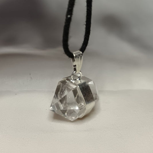 Colgante Doble Punta de Cristal de Cuarzo