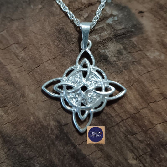 Colgante de Plata Nudo de Bruja