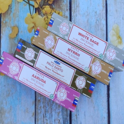 Pack de Descarga Satya Incluye 12 cajas 3 aromas de cada uno