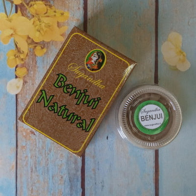 Resina Benjuí. Contiene 6 gr.