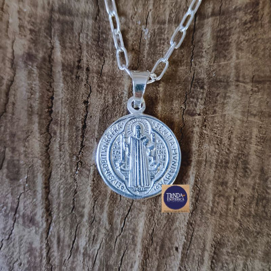 Medalla de San Benito Mediana de Plata 950