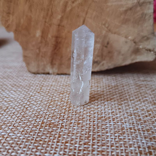 Punta de Piedra Cuarzo Cristal