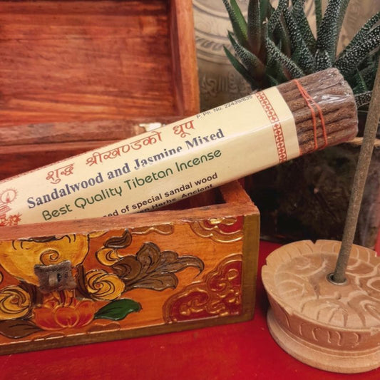 Incienso Sandalwood & Jasmine Mixed Nepalí – Aroma Natural de Sándalo y Jazmín para Relajación y Bienestar